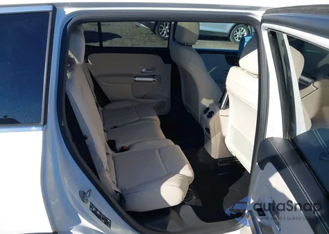 2020 Mercedes-Benz Glb 250 z USA, uszkodzony, nr VIN W1N4M4GB8LW048604